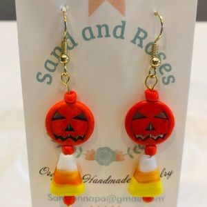 🧡Cute Halloween earrings!🧡